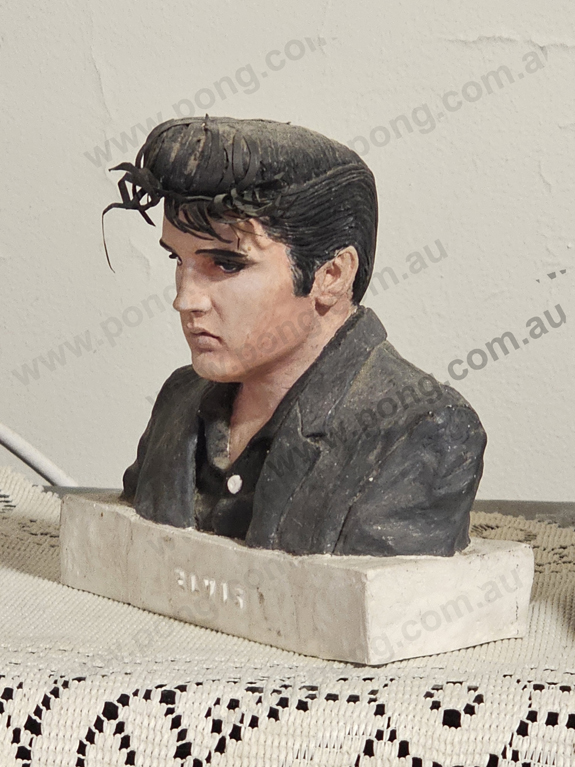 Elvis sculpture 1994 watermark 2