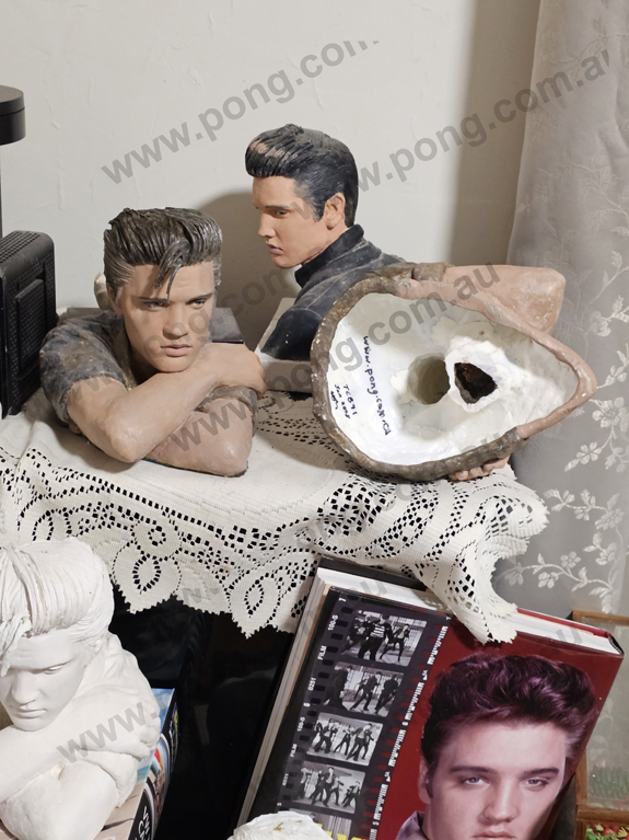 Elvis sculpture 2025 watermark 3