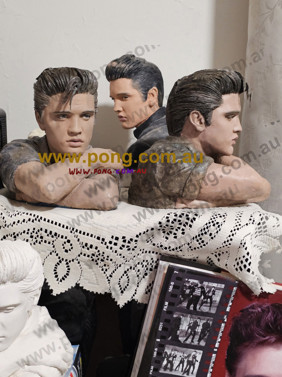 Elvis sculpture 2025 watermark 4