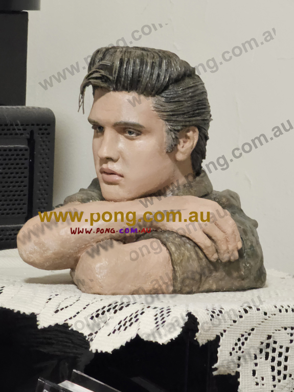 Elvis sculpture 2025 watermark 6